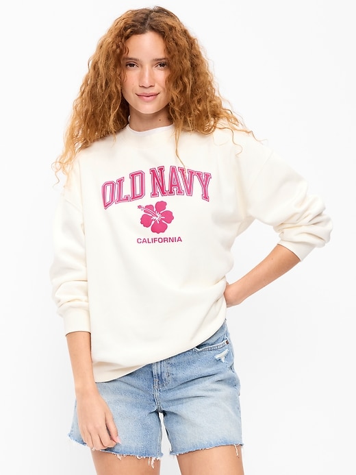 Image number 3 showing, Oversized Graphic Sweatshirt