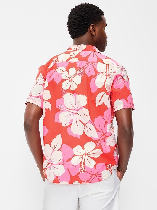 L'image numéro 2 présente Chemise passe-partout de coupe classique