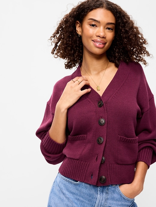 L'image numéro 1 présente Cardigan à encolure en V en tricot de coton littoral