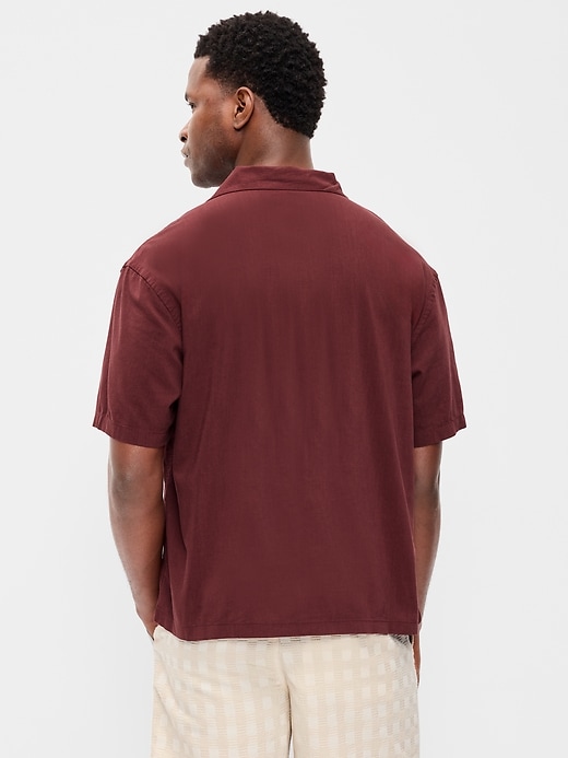 L'image numéro 2 présente Chemise épaisse à manches courtes et à motif