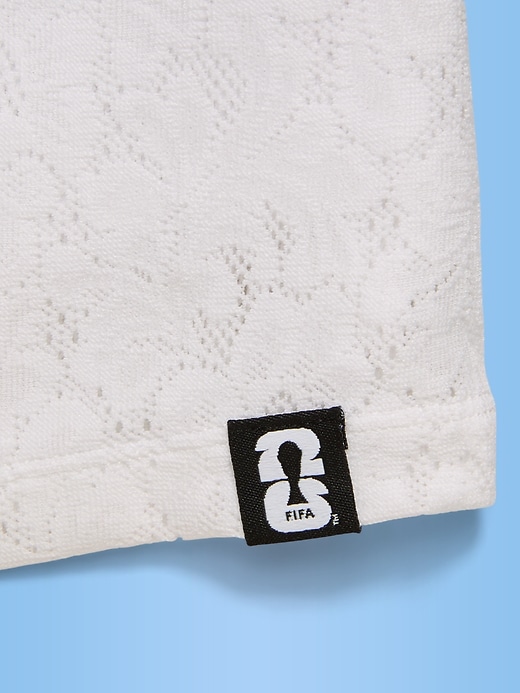 L'image numéro 3 présente T-shirt droit à encolure en V à dentelle Coupe du monde de la FIFA 26™, Angleterre pour fille