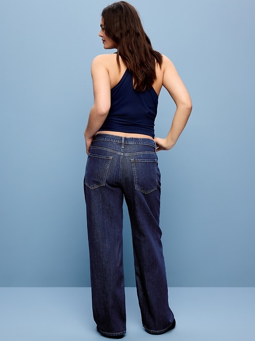 L'image numéro 8 présente Jean ample à taille basse
