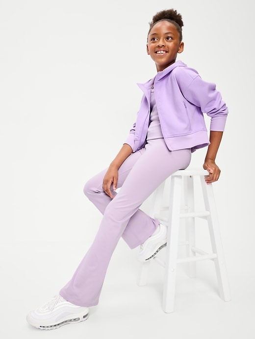 L'image numéro 3 présente Legging évasé StudioSmooth à taille haute pour fille