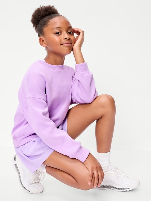 L'image numéro 3 présente Short StretchTech Performance à taille haute pour fille
