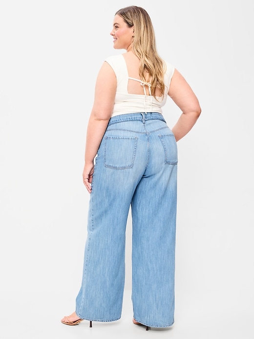 L'image numéro 8 présente Jean fluide à jambe large et taille haute