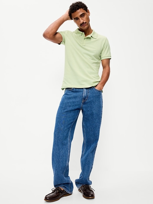 L'image numéro 3 présente Polo en piqué à coupe classique