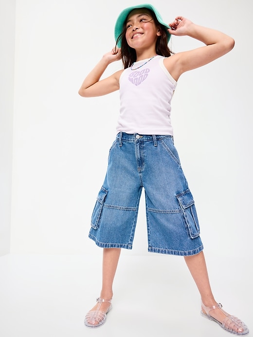 L'image numéro 3 présente Short cargo en denim coupe très généreuse à taille mi-basse pour fille
