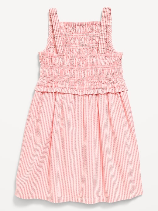 L'image numéro 3 présente Robe texturée sans manches à smocks pour toute-petite