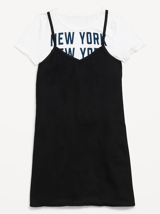 L'image numéro 3 présente Ensemble de robe et t-shirt à manches courtes à imprimé pour fille