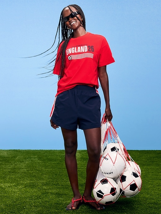 L'image numéro 1 présente T-shirt rétro ras du cou Coupe du Monde de la FIFA 26™, Angleterre pour femme