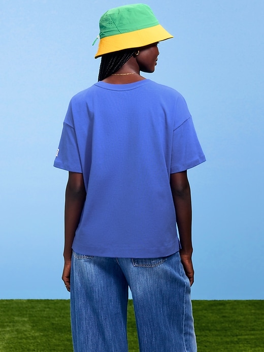 L'image numéro 2 présente T-shirt rétro ras du cou Coupe du Monde de la FIFA 26™, Brésil pour femme