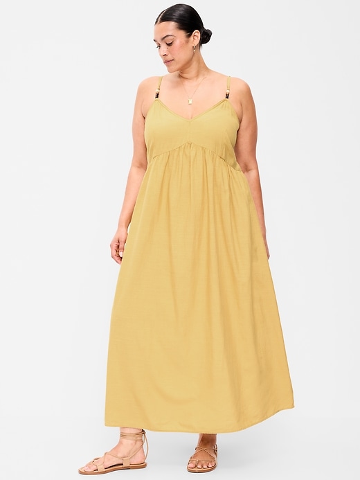 L'image numéro 8 présente Robe longue bohème sans manches