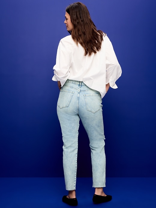 L'image numéro 8 présente Jean étroit vintage à taille haute