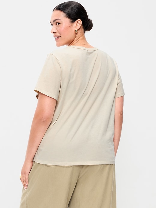 L'image numéro 7 présente T-shirt passe-partout ras du cou à imprimé