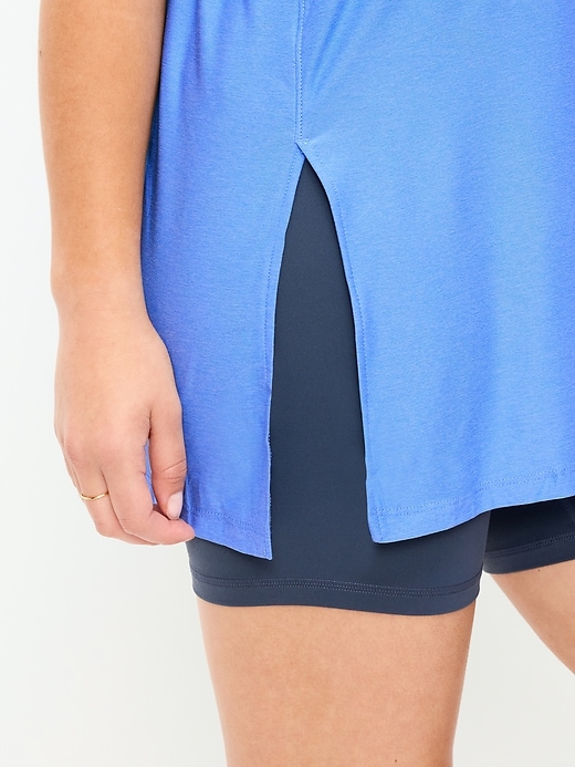 L'image numéro 4 présente Tunique à manches courtes NuageSport