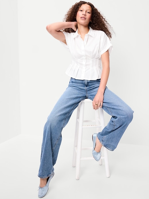 Image number 3 showing, Slim-Waisted Button-Down Shirt