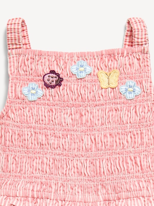 L'image numéro 4 présente Robe texturée sans manches à smocks pour toute-petite
