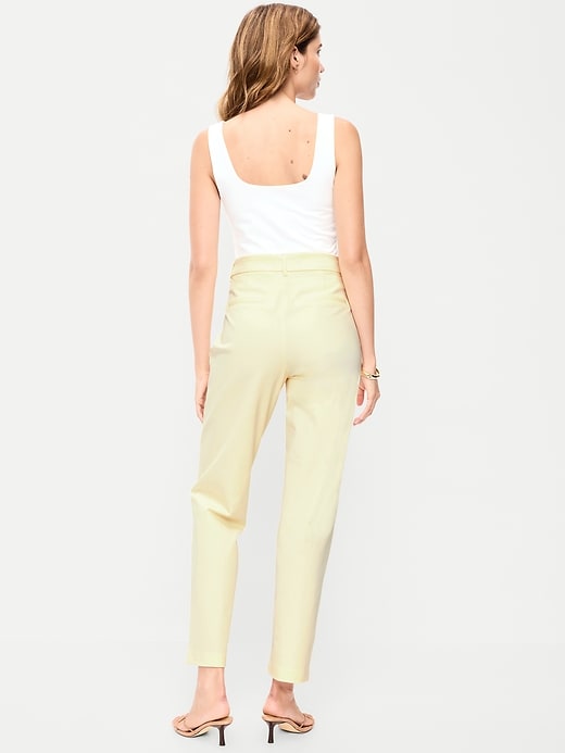 L'image numéro 3 présente Pantalon Pixie droit à taille haute