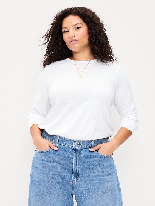 L'image numéro 7 présente T-shirt passe-partout à manches longues