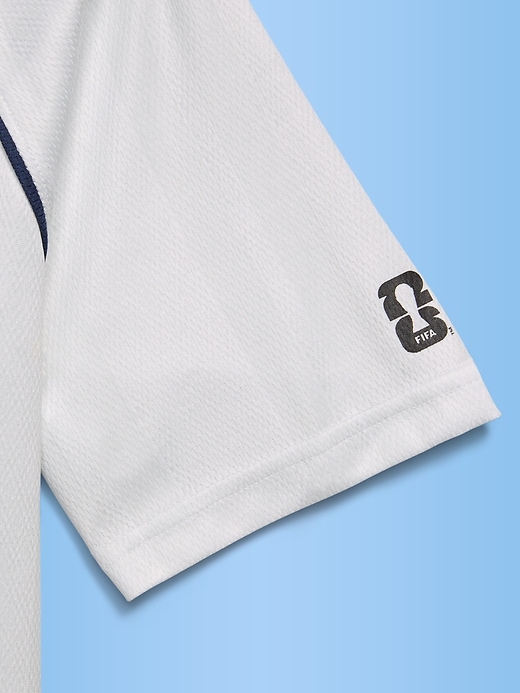 L'image numéro 3 présente T-shirt à col en jersey Coupe du monde de la FIFA 26™, Angleterre pour enfant