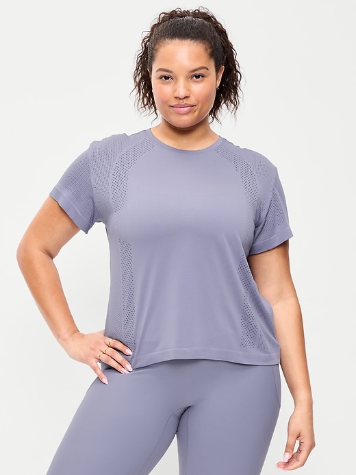 L'image numéro 2 présente T-shirt ample Fluidité sans coutures