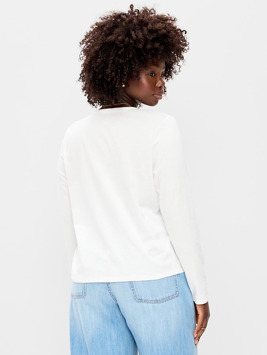 L'image numéro 6 présente T-shirt passe-partout à manches longues