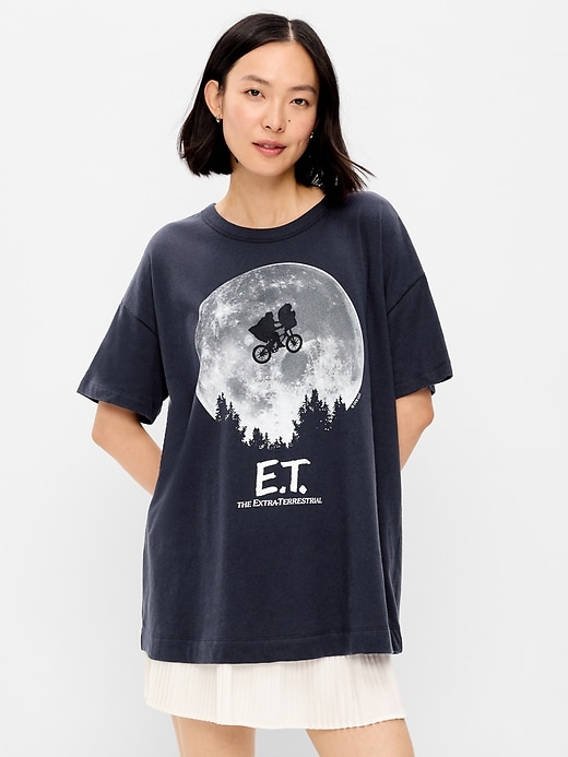 Image number 1 showing, Oversized Graphic T-Shirt