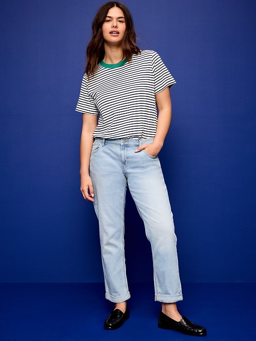 Image number 6 showing, Mid-Rise Wow Boyfriend Straight Jeans