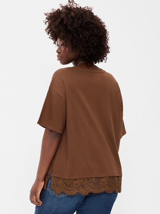 Image number 6 showing, Oversized Lace Hem T-Shirt