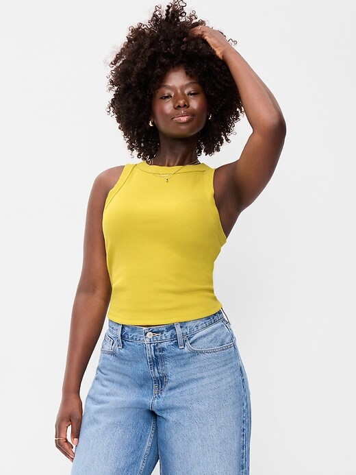 L'image numéro 4 présente Camisole courte moulante