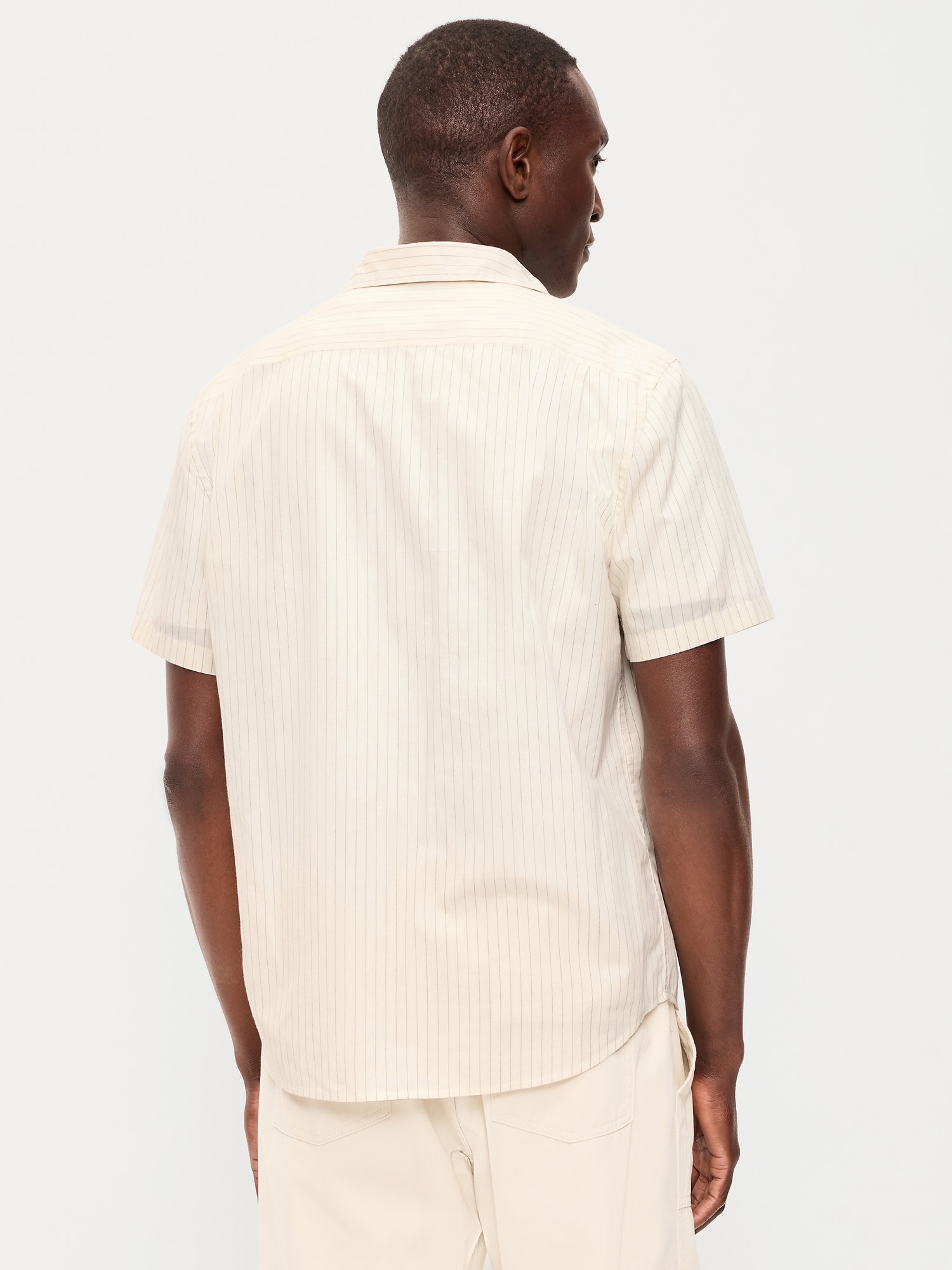 L'image numéro 2 présente Chemise passe-partout de coupe classique