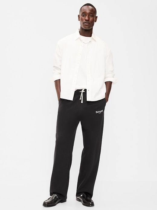 L'image numéro 1 présente Pantalon en coton ouaté coupe généreuse Première nécessité