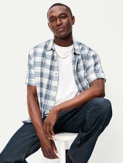 Image number 3 showing, Loose Fit Textured Plaid Pocket Shirt