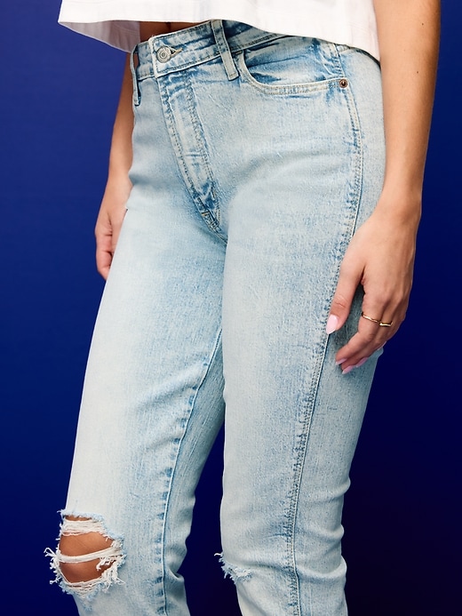 L'image numéro 6 présente Jean étroit vintage à taille haute