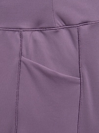 L'image numéro 5 présente Legging StudioSmooth à taille haute longueur 7/8 pour fille