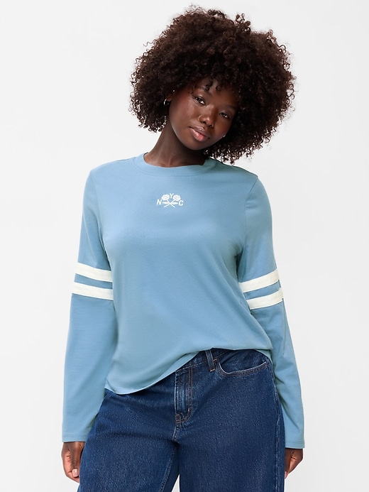 L'image numéro 6 présente T-shirt passe-partout à imprimé à manches longues