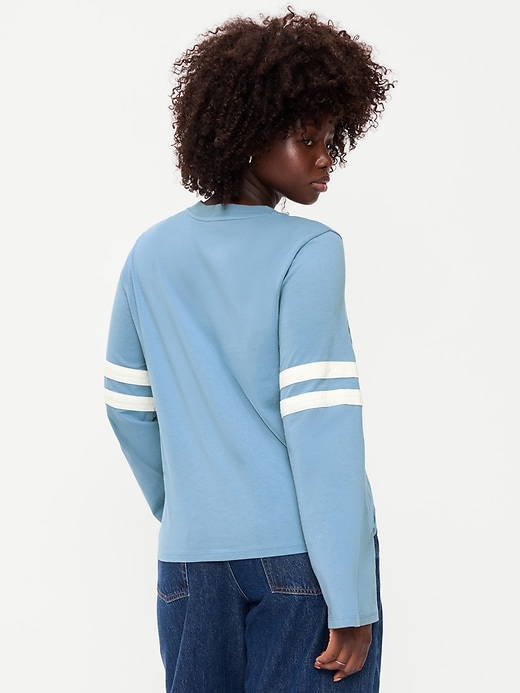 L'image numéro 7 présente T-shirt passe-partout à imprimé à manches longues
