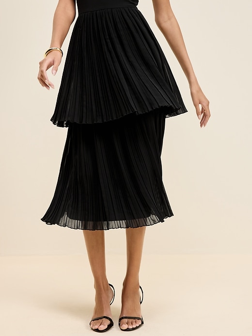 Image number 5 showing, The Occasion by Old Navy Pleated Fit & Flare Midi Dress