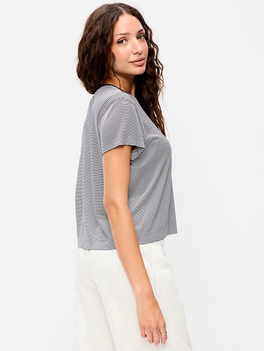 Image number 2 showing, Seamless T-Shirt