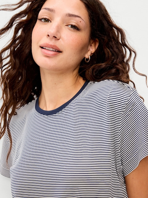 Seamless T-Shirt