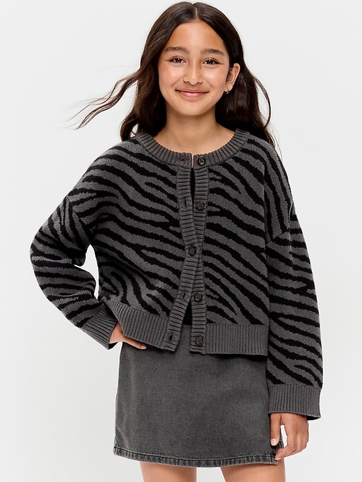 L'image numéro 1 présente Cardigan douillet à devant boutonné pour fille