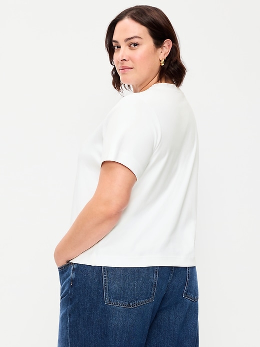 Image number 7 showing, Heavyweight Crew-Neck T-Shirt