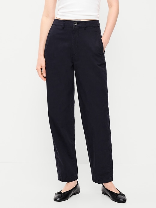 L'image numéro 2 présente Pantalon chino authentique à taille haute