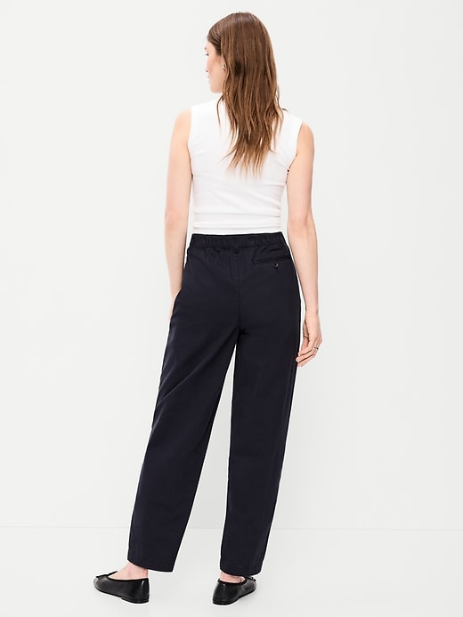 L'image numéro 3 présente Pantalon chino authentique à taille haute