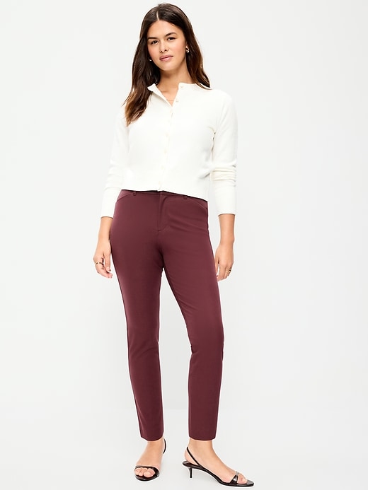 L'image numéro 6 présente Pantalon Pixie ajusté à taille haute longueur cheville