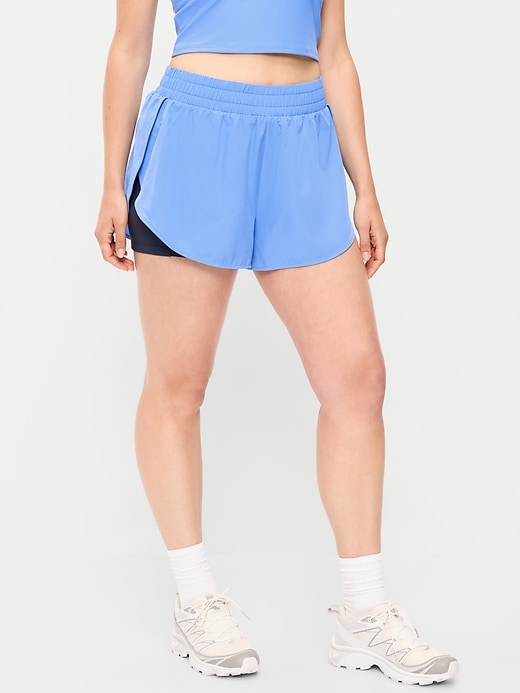 L'image numéro 3 présente Short de course 2-en-1 StretchTech à taille haute