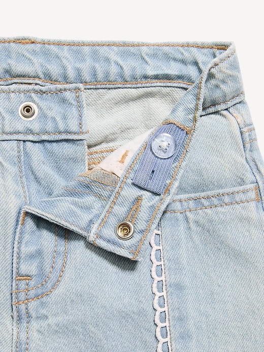 L'image numéro 4 présente Jean coupe très généreuse à jambe large avec garniture en dentelle pour toute-petite