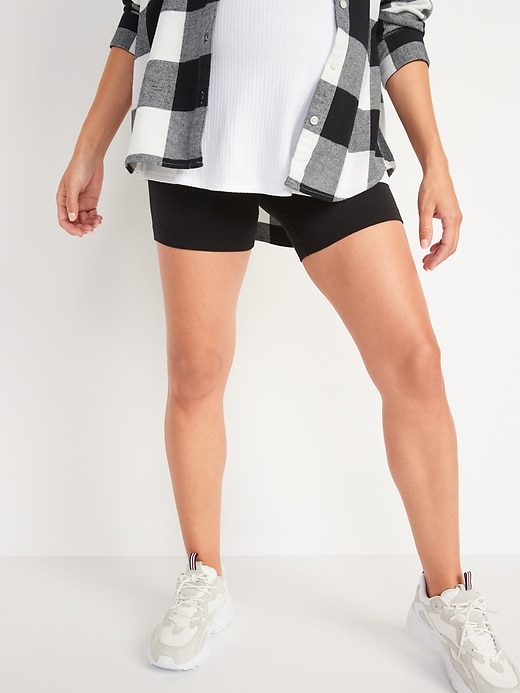 Image number 2 showing, Maternity Full-Panel Biker Shorts 2-Pack -- 6-inch inseam