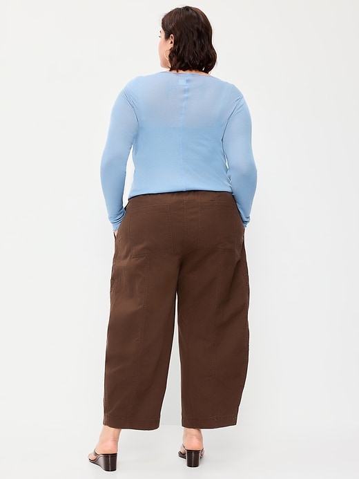 L'image numéro 8 présente Jean utilitaire à taille mi-basse élastique