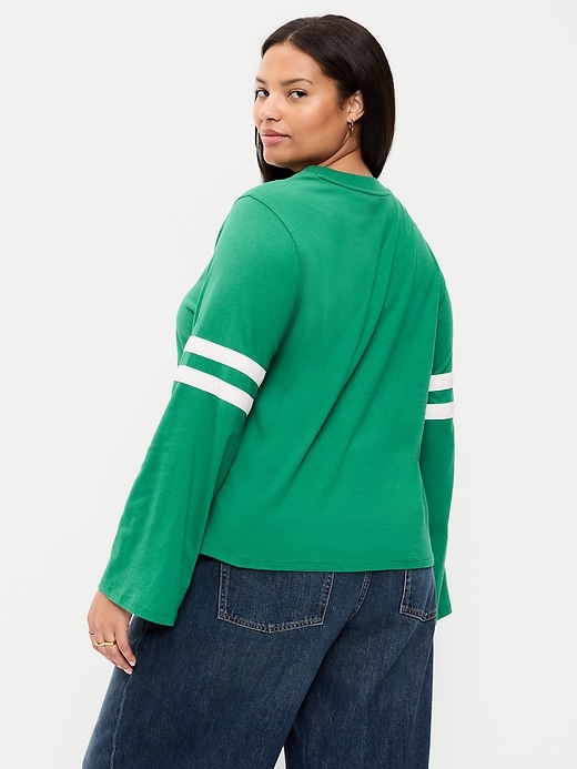 L'image numéro 8 présente T-shirt passe-partout à imprimé à manches longues